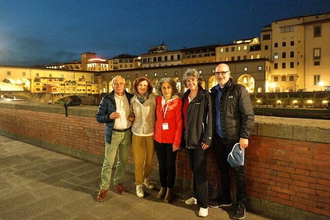 Florence Night Bike Tour with Wine and Aperitivo Picnic included - Who Should Consider This Tour?