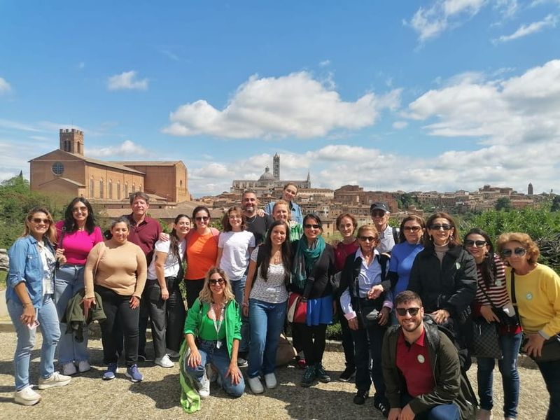 Florence: Pisa, Siena and San Gimignano Day Trip with Lunch - Pisa: Piazza dei Miracoli self-guided with free time