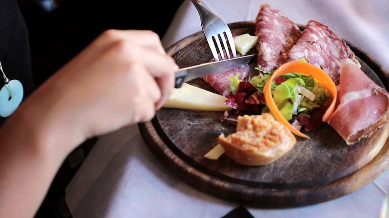 Florence: Pisa, Siena, S. Gimignano, Chianti Wine & Lunch - Siena First Impressions: Pedestrian Streets and Piazza del Campo