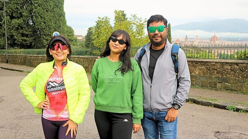 Florence Premium E-Bike Tour + Photo Shoot and Tastings - Key Points