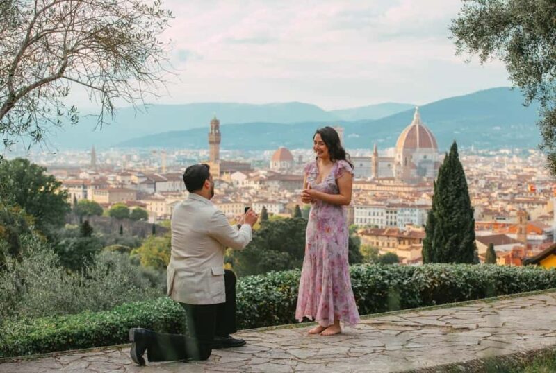 Florence: Private Photo Shooting walk tour w/a local - Who Is This Tour Best For?