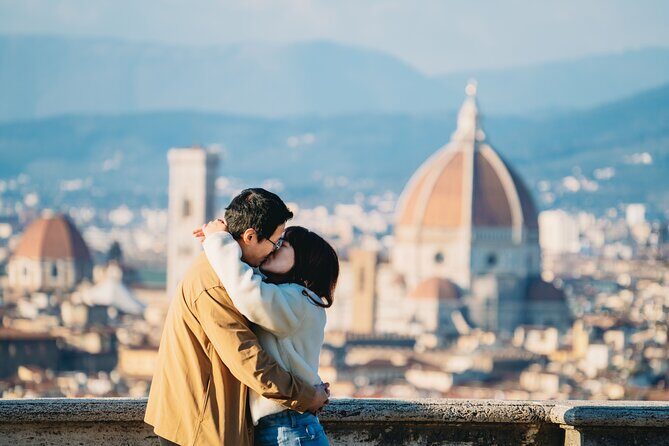 Florence : Private Photoshoot at Piazzale Michelangelo - The Experience in Action