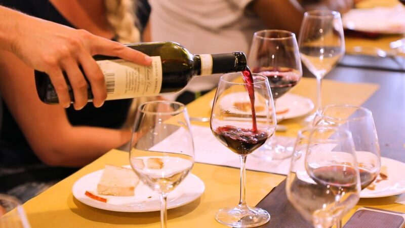 Florence: S. Gimignano, Siena, Chianti Wine Tasting & Lunch - Lunch and Chianti Wine Tasting