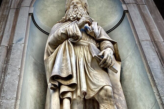 Florence Small-Group Leonardo da Vinci Museum and Uffizi Gallery - Key Points