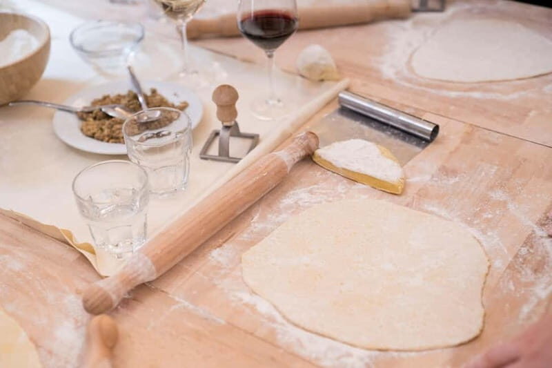 Florence: Tiramisu & Pasta Making Class with Unlimited Wine - The Practical Details