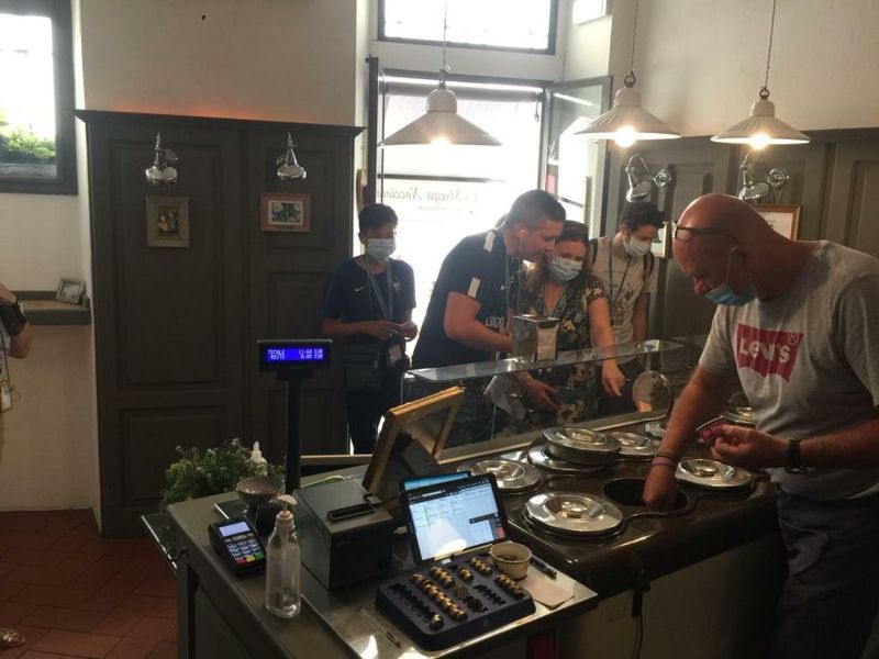 Florence: Uffizi & Accademia Small Group Walking Tour - How the Pace Feels in Real Life