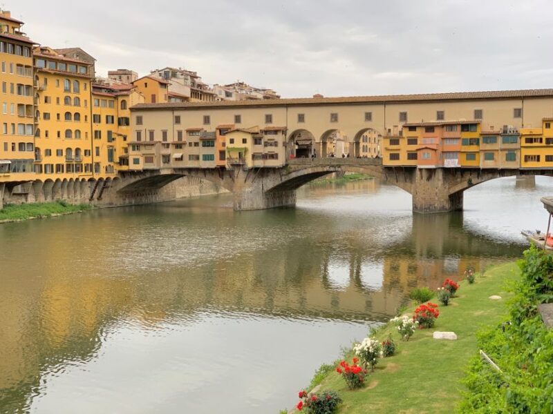 Florence: Uffizi Gallery Small-Group Guided Tour with Ticket - The Convenience of a Small Group