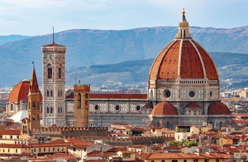 Florence: Uffizi Masterpieces Tour (Max 9) + Vasari Option - FAQ