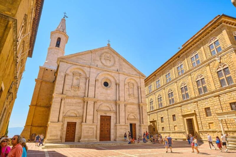 Florence: Val d'Orcia Private Chauffeur-Driven Tour - Who Should Consider This Tour?