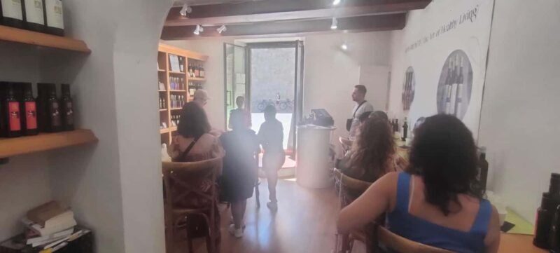 Florence Walking Tour for Women with Gelato and a Drink - FAQ