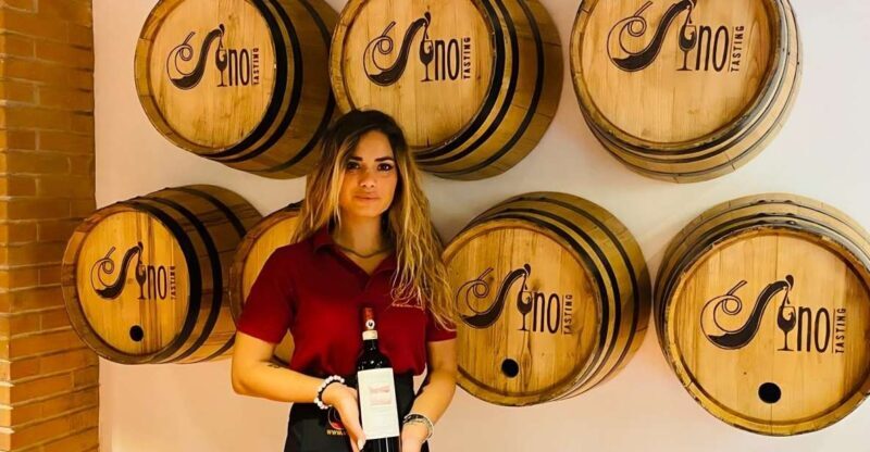 Florence Wine &Food: Taste Tuscan Flavors in Historic Cellar - The Pros and Cons