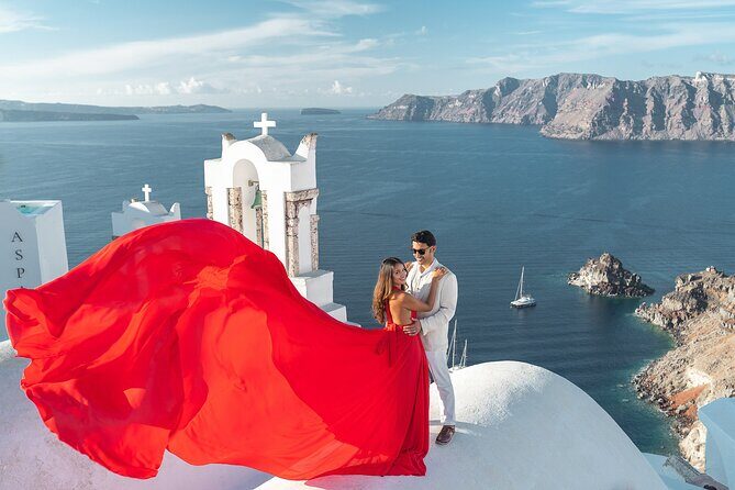 Flying Dress Photo © Photoshoot in Santorini: Express Package - The Experience from a Traveler’s Perspective