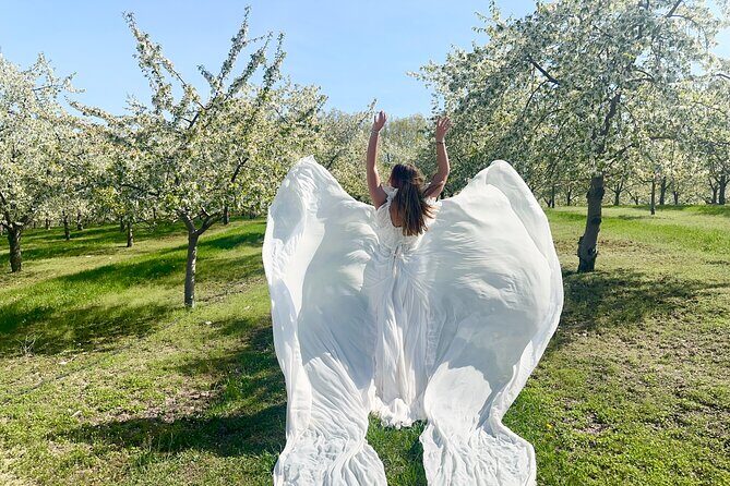 Flying Dress Photo Shoot in Traverse City - How Much Does It Cost? Is It Worth It?