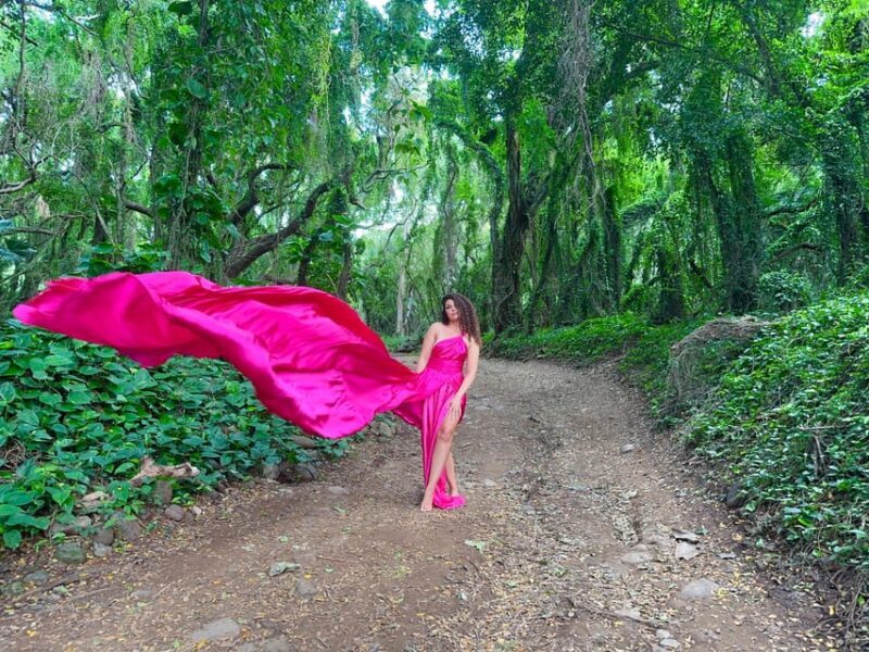 Flying Dress Photo Shoot Traverse City & Surrounding Areas - Pricing and Value
