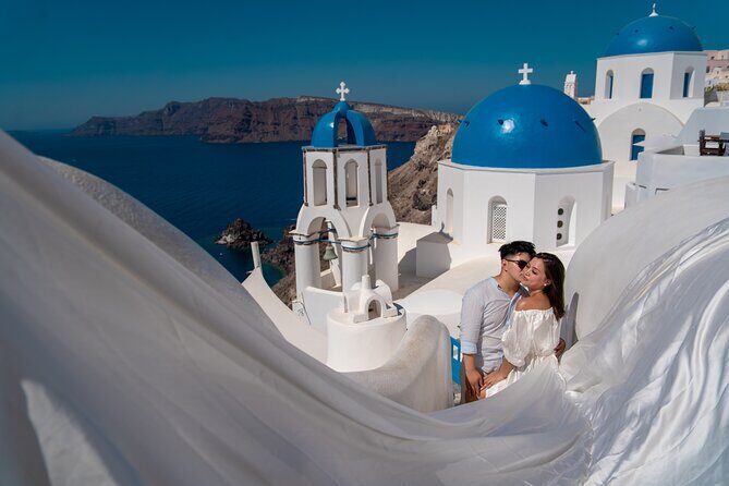 Flying Dress Photoshoot in Oia Private entry to Blue Dome - The Reviews: What Past Participants Say