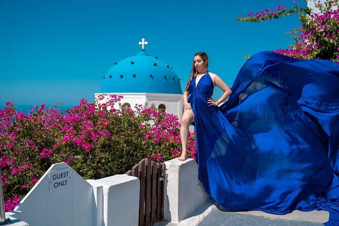 Flying Dress Photoshoot in Oia Private entry to Blue Dome - Who Should Consider This Experience?