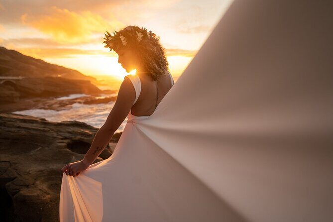 Flying Dress Photoshoot on Oahu - Key Points