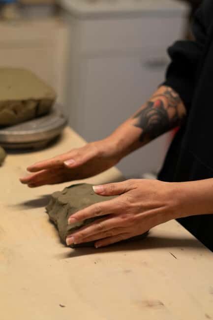 Foligno: Clay workshop, discover your totem animal + tasting - Key Points