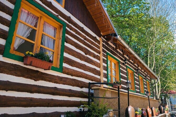 Folk Dinner Experience in Prague with Transportation - What the Reviews Say