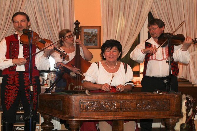 Folklore Evening with Music and Dinner - Who Should Consider This Tour?