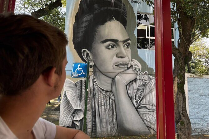 Following Frida Kahlo and Diego Rivera - Key Points