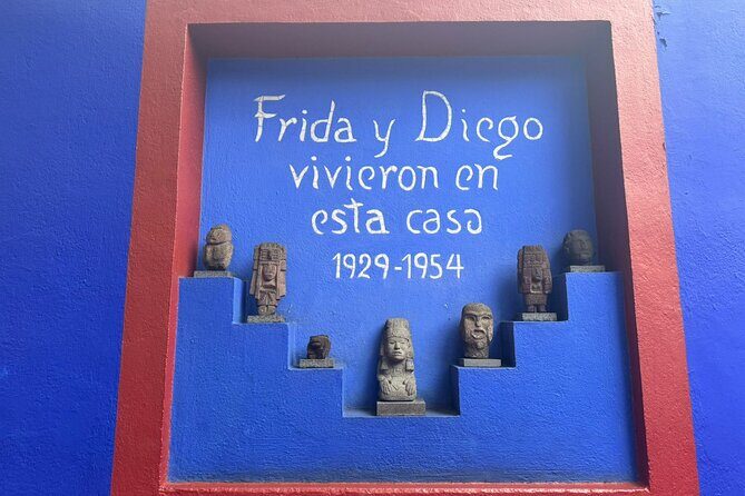 Following Frida Kahlo and Diego Rivera - An In-Depth Look at the Tour Experience