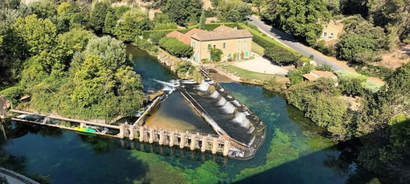 Fontaine De Vaucluse and Isle Sur La Sorgue by electric bike - What Reviewers Say