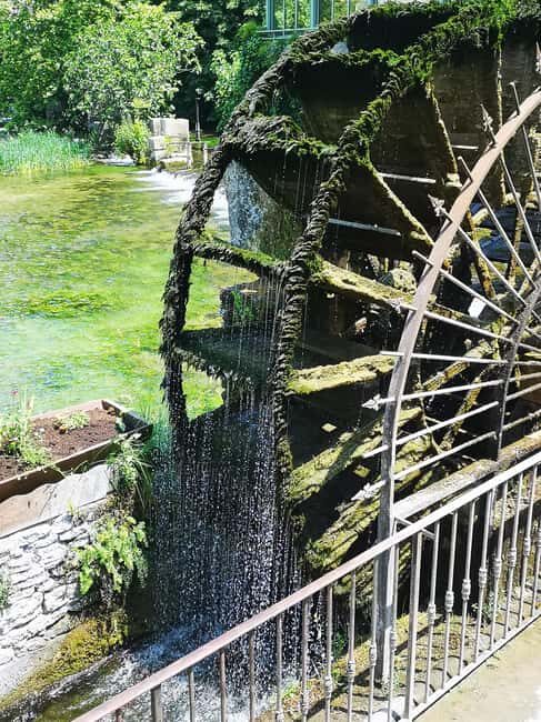 Fontaine-de-Vaucluse: Guided tour, the Mysteries of the Gouffre Open to all - Key Points