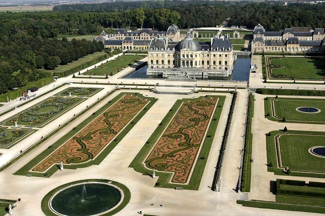 Fontainebleau and Vaux le Vicomte Chateaux Day Trip from Paris - What Do the Reviews Say?