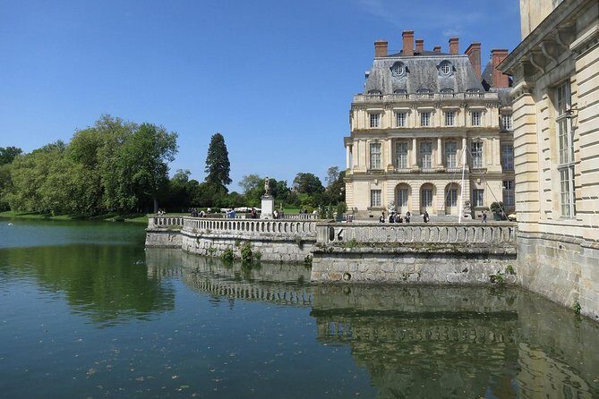 Fontainebleau private excursion - An In-Depth Look at the Fontainebleau Private Tour