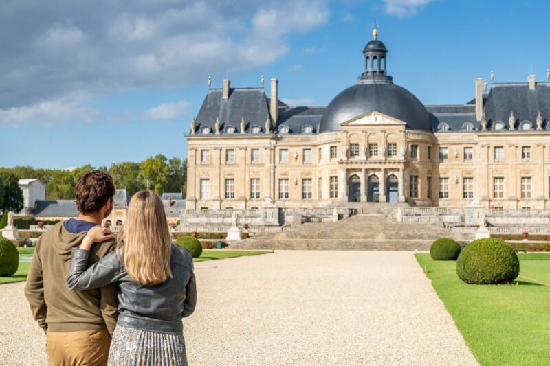 Fontainebleau & Vaux-le-Vicomte Châteaux Day Tour from Paris - FAQ