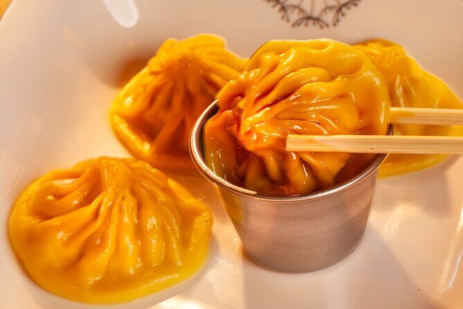 Food and Drink Tasting at the Historic Formosa Cafe - FAQ