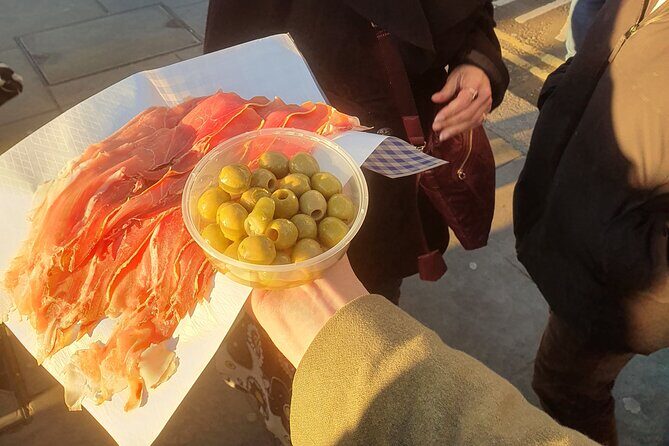 Food and Drink Walking Tours in West London's Notting Hill Area - Final Thoughts: Is This Tour Right for You?