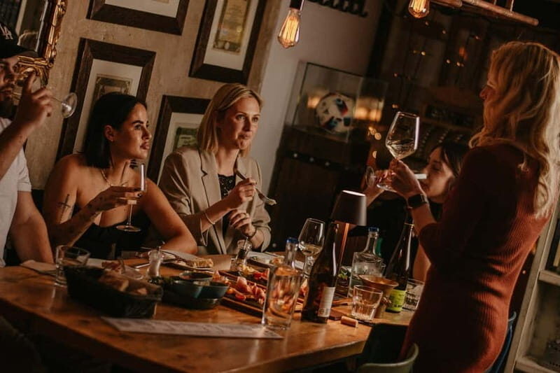 Food and Wine Tasting in Budapest by the Basilica - The Pros and Cons