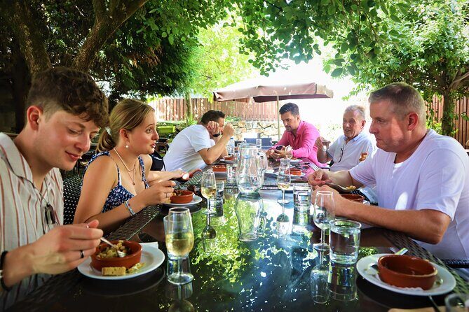 Food and Wine tasting tour in Porto of HIDDEN GEMS (Small Groups) - Who Will Love This Tour?