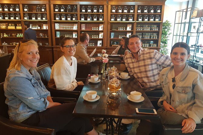 Food & Drink walking tours In London. Discover the East End of London. - Who Would Enjoy This?