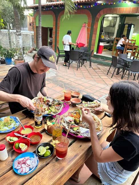 Food & Mezcal Journey - A Deep Dive into the Food & Mezcal Journey