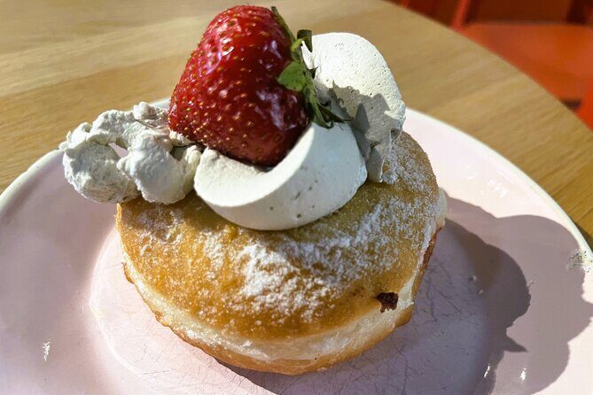 Food tasting tour in Berlin of HIDDEN GEMS (Small Groups) - A Deep Dive into the Experience