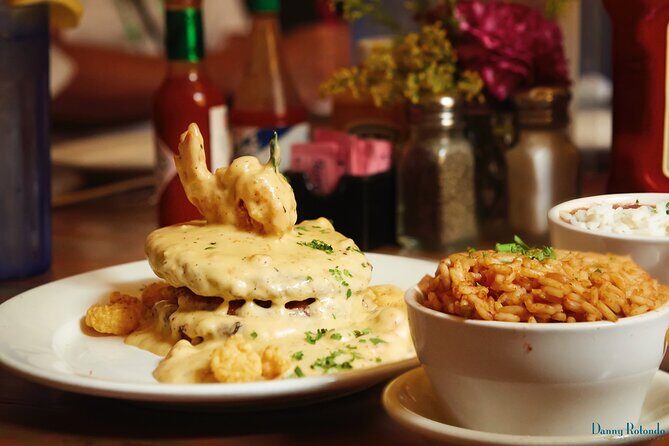 Food Tour of New Orleans Garden District group of 9 or less - What to Expect from This Garden District Food Tour