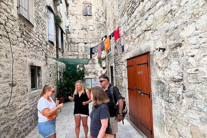 Food, walks & talks - The highlights of Split - Key Points