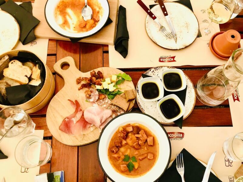 Food & Wine tour with a Sommelier - An In-Depth Look at the Experience