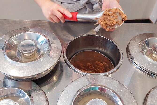 Foodie Full Lunch Tour Experience with a Local Sommelier in Pisa - The Experience in Detail