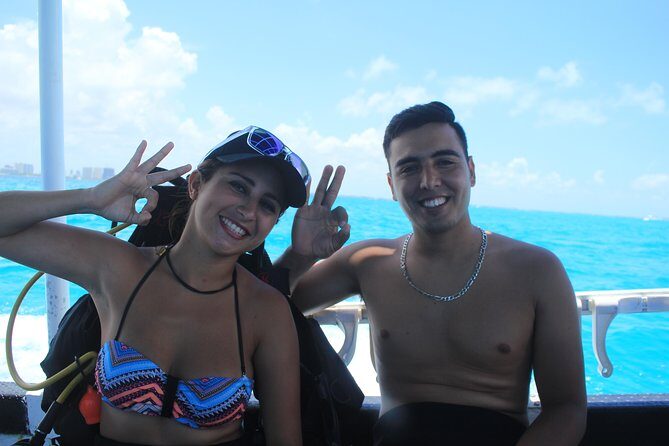 For certified Divers Experience the Under Water Museum and the Manchones Reef - The Sum Up