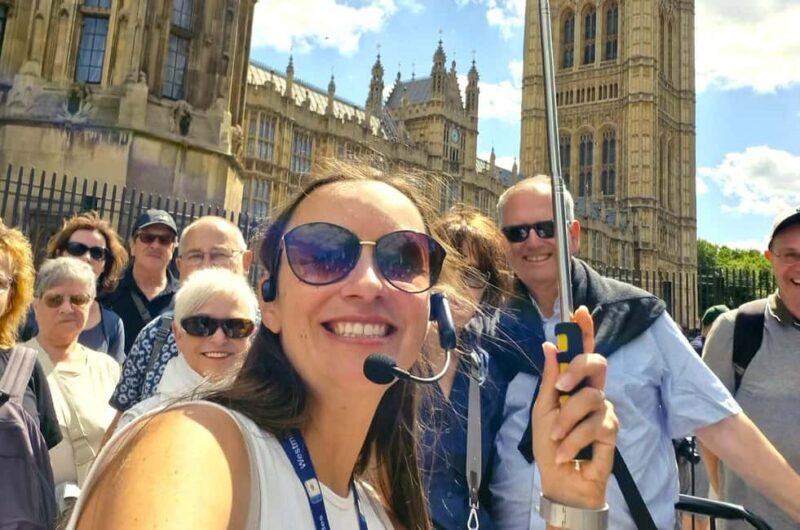 For Russian Speakers: London Tour with a Qualified Guide - A Walk Through Londons Heart in Under Two Hours