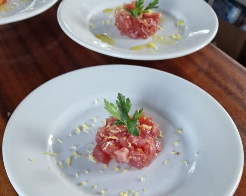 Forio: Ischia Island Boat Tour with Local Lunch and Swimming - Key Points