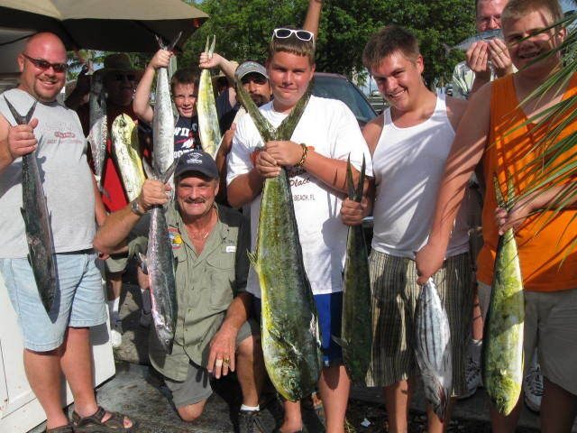 Fort Lauderdale: 4-Hour Deep Sea Drift Fishing Trip - Practical Details