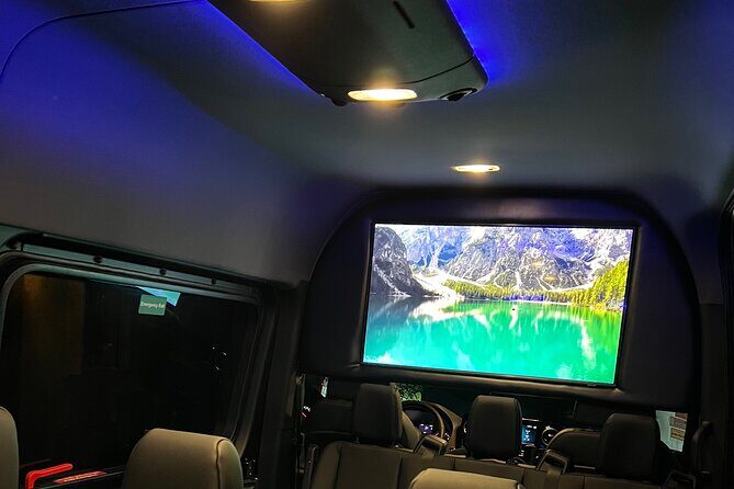 Fort Lauderdale Airport Private Sprinter (up to 14 passengers) - Key Points