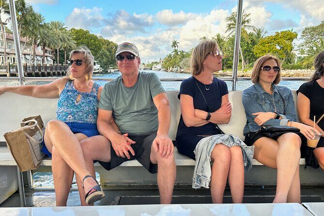 Fort Lauderdale Millionaire Homes Cruise on River - Key Points