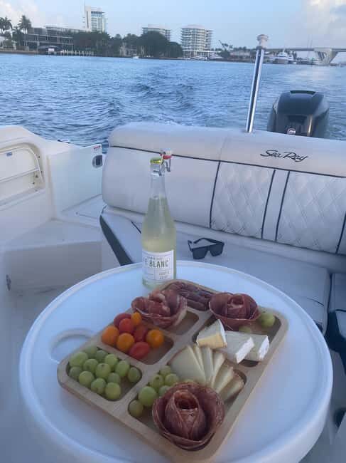 Fort Lauderdale: Sunset Boat Tour with "French Appetizer" - FAQ