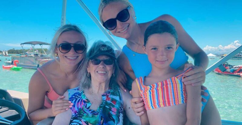 Fort Walton: Half Day Pontoon Boat Rental to Crab Island - Why Choose a Pontoon Boat Rental in Fort Walton?